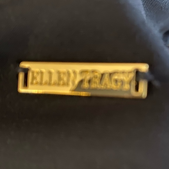 Ellen Tracy Dark Navy Blue Knit Tunic with gold zipper - Picture 3 of 4